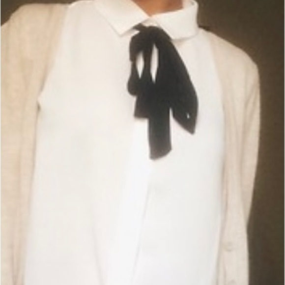 Forever 21 neck tie top. NWT - Picture 3 of 4